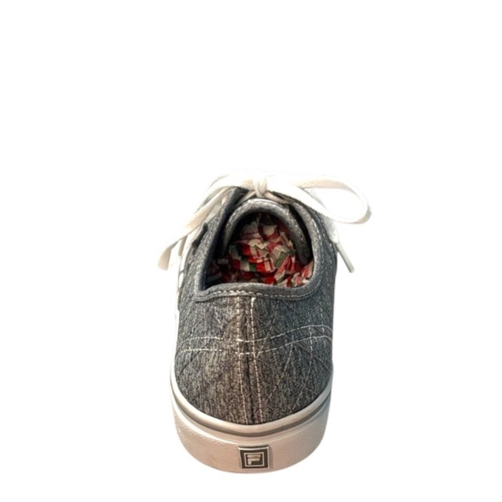 NWOT-Fila Women’s Low-Top Canvas Sneakers w/ a Quilted Pattern-Grey & White - Picture 10 of 11